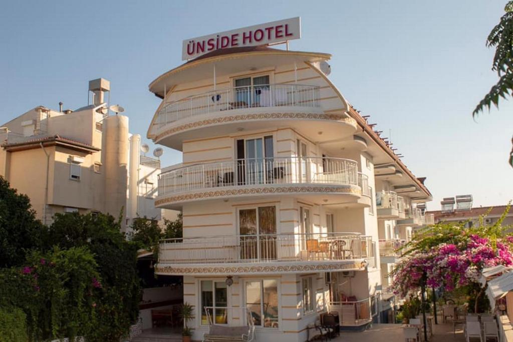 ÜnSide Apart Hotel photo 1