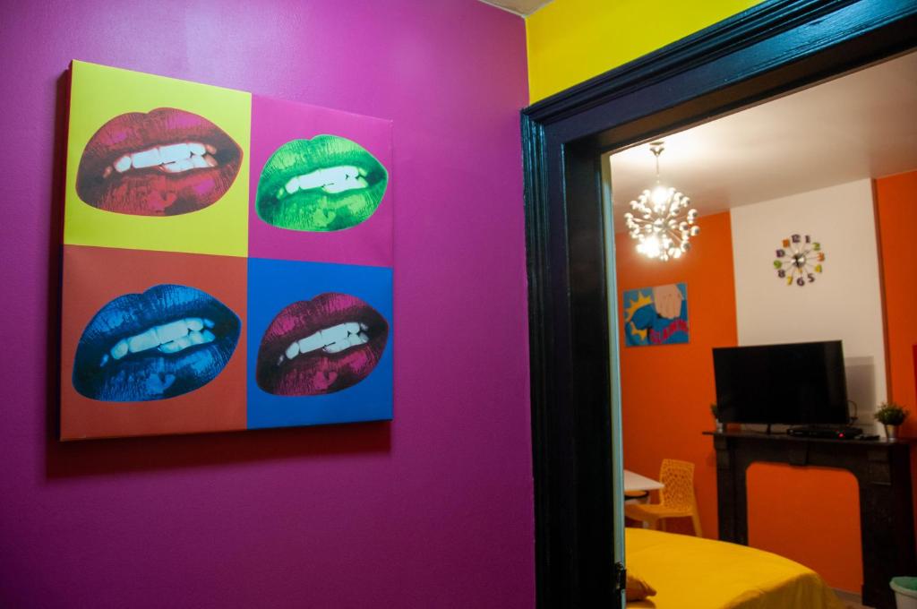 Vip room 209 photo 1