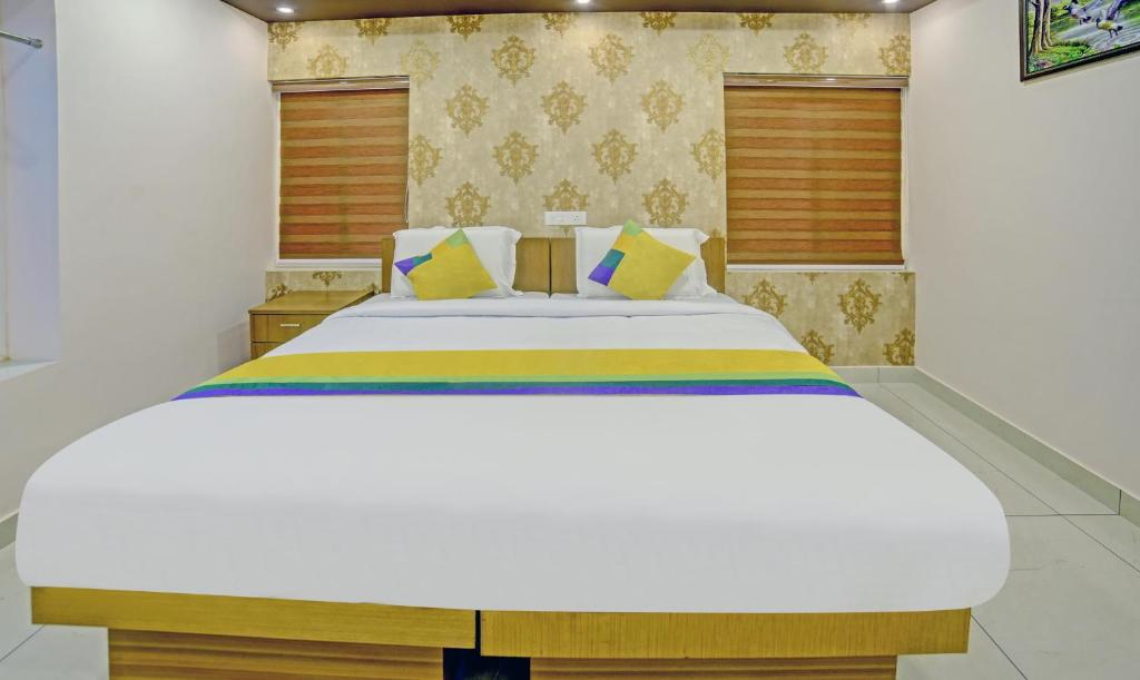 Двухместный (Стандартный двухместный номер с 1 кроватью), Treebo Trip Majestic Inn Thampanoor