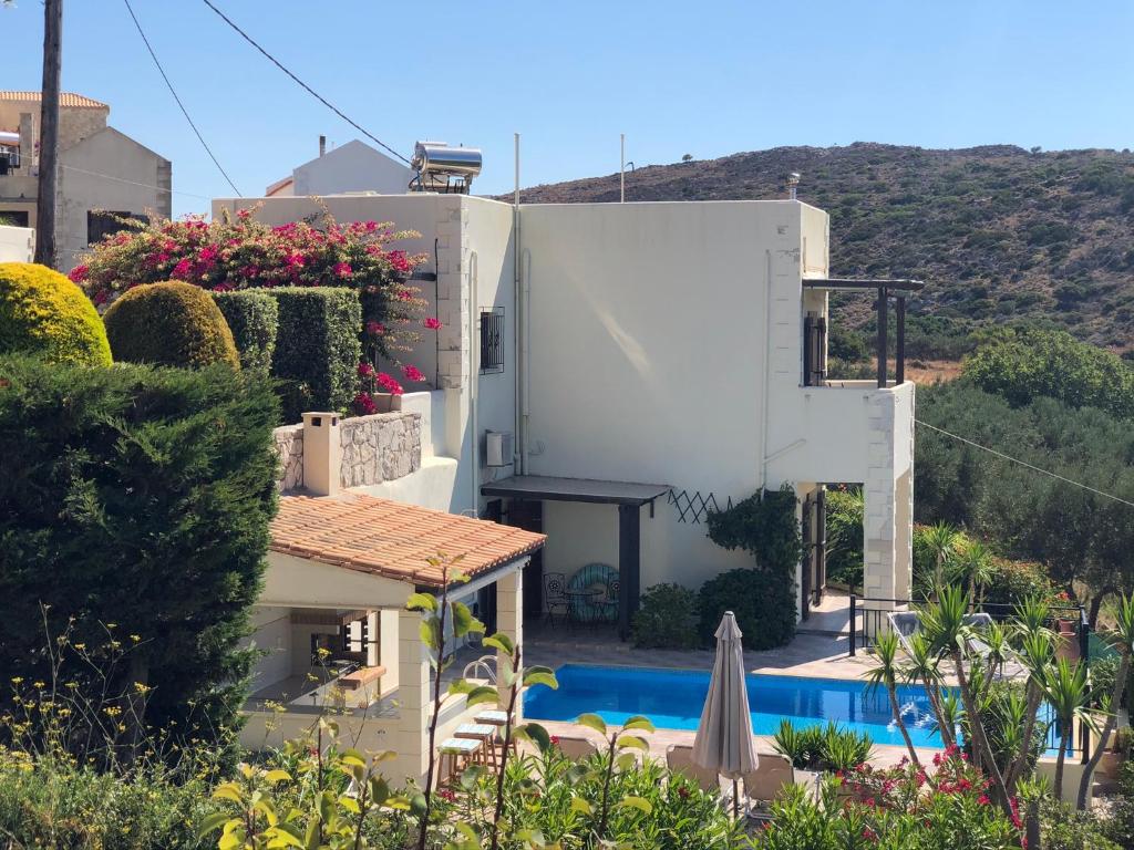 Villa Ravdoucha Homeleader photo 2