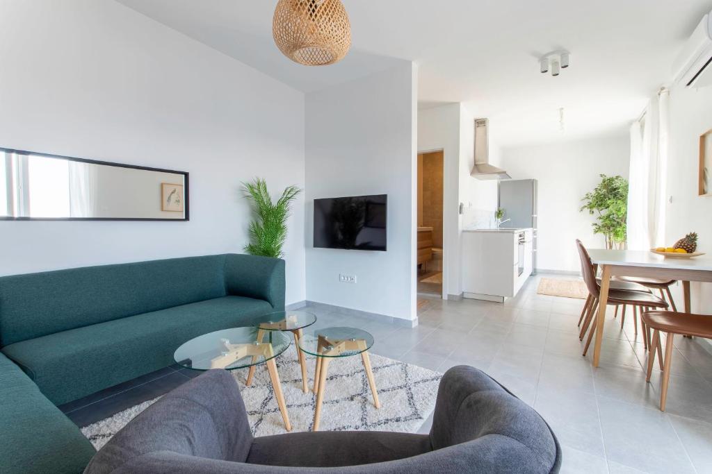 Hillside Apartments Rogoznica - The Penthouse photo 3