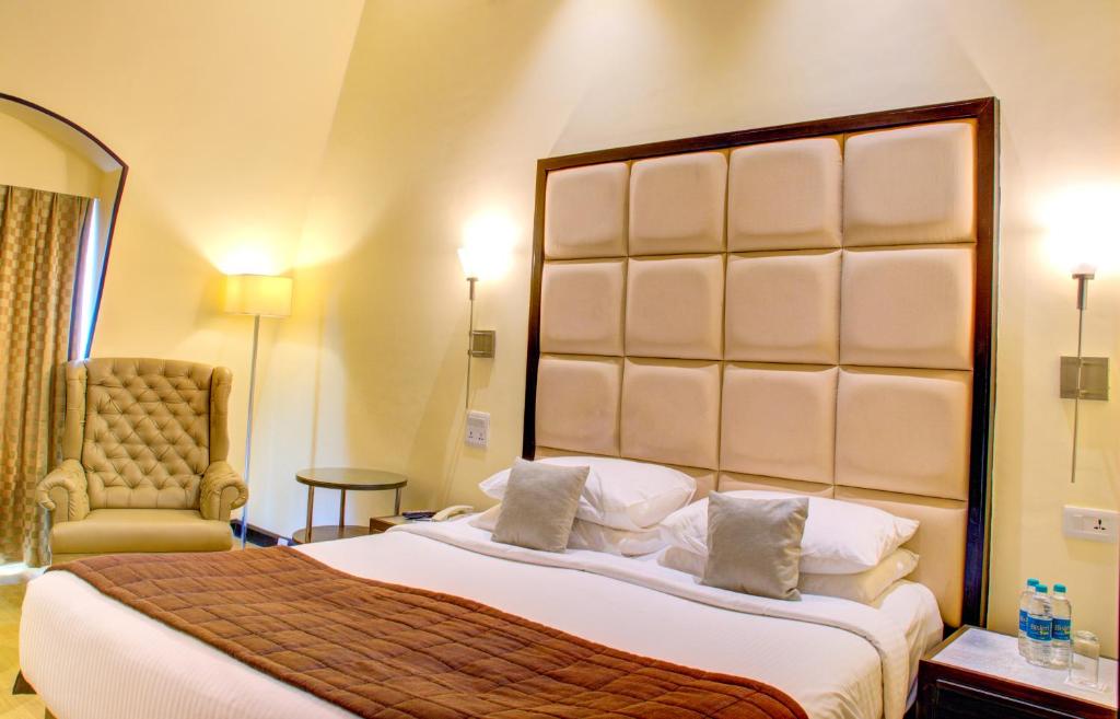 Двухместный (Deluxe Double Room with 25% Discount on Food & Beverages), Hotel Royal Orchid