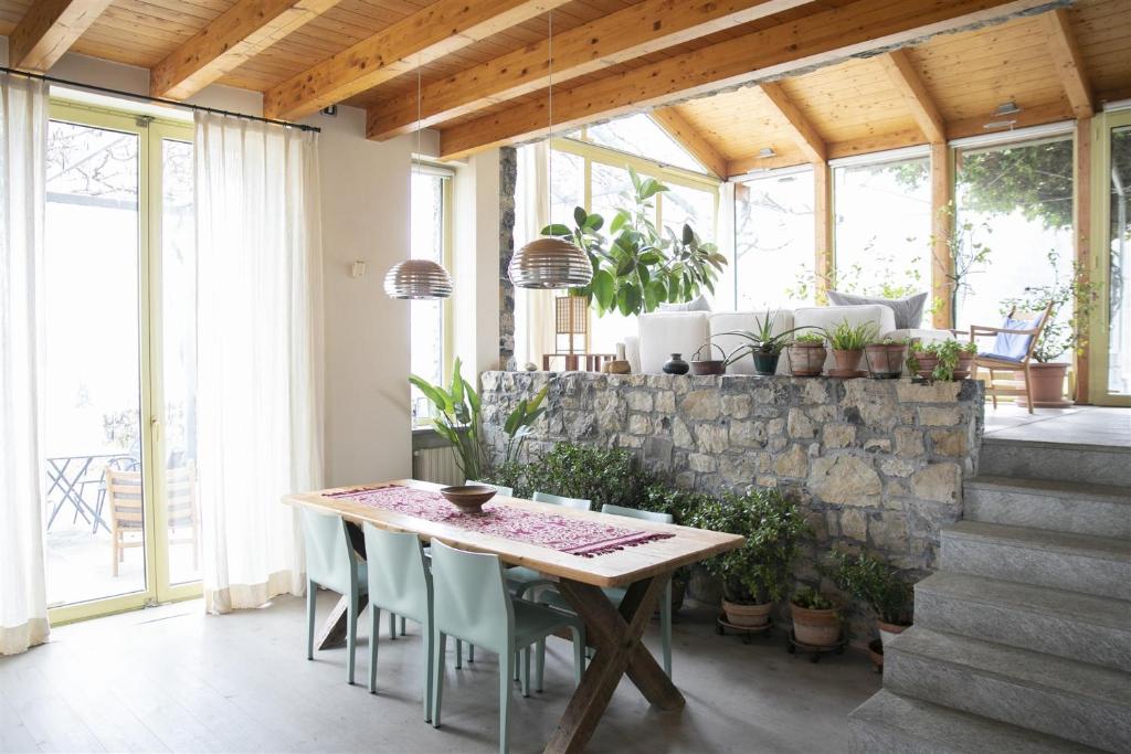 IseoLakeRental - Villa Dossello photo 4