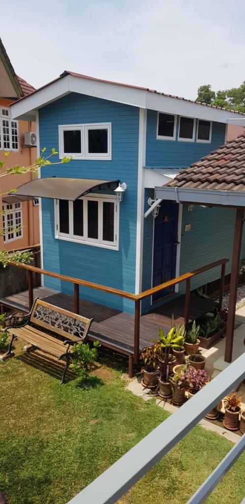 Tiny House B&B photo 1