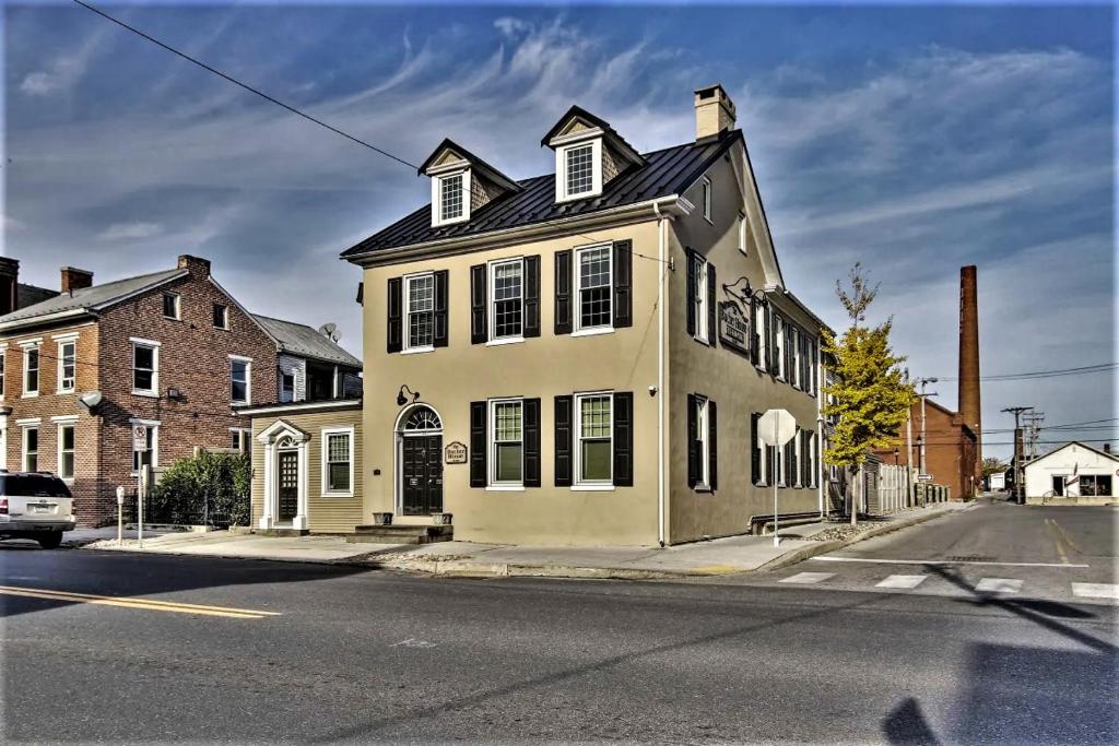 Downtown Bucher House image