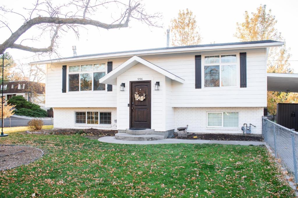 Family Friendly Home - Utah Valley Sanctuary image