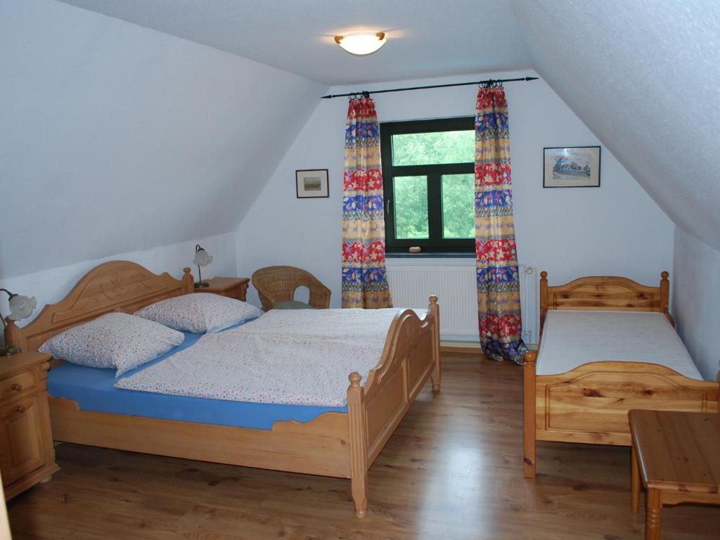 Elegant Mansion in Barlin with Swimming Pool photo 3