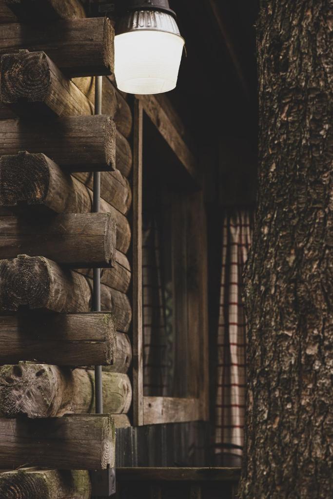Avenwood Cabins image