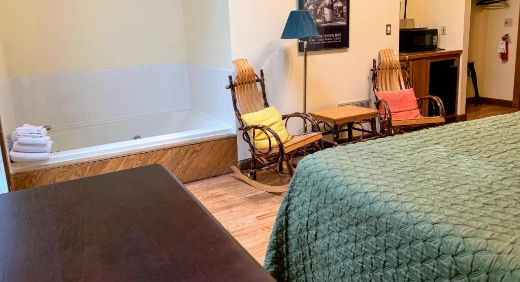 Gordon Beach Inn photo 3