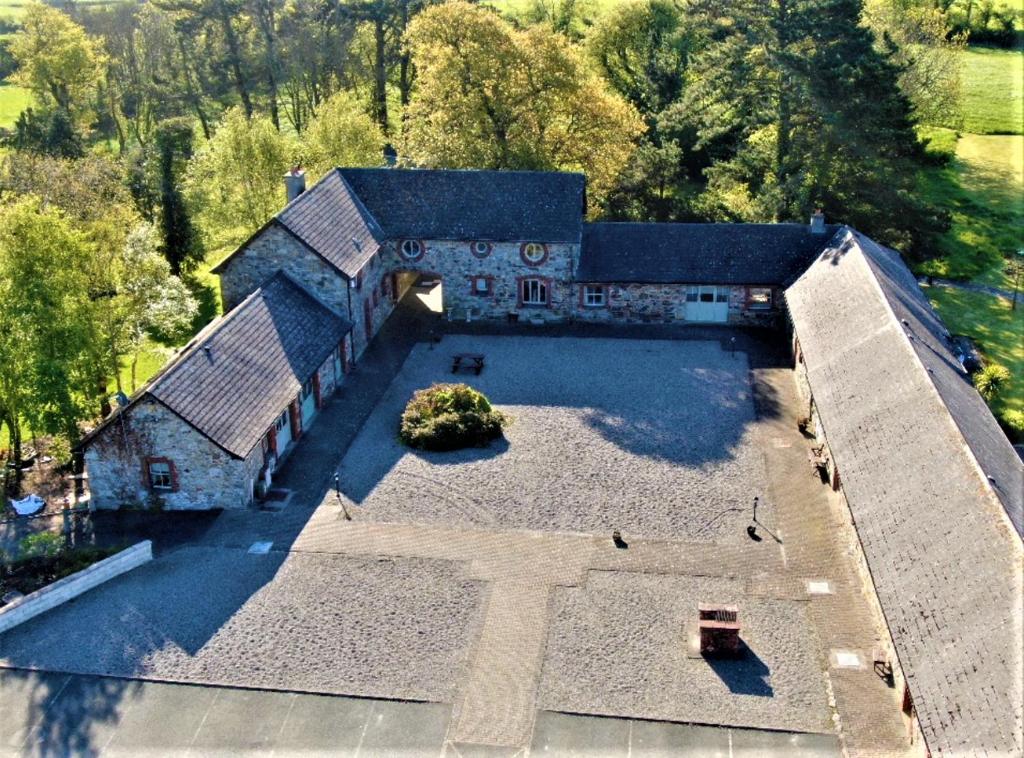 Moneylands Farm Self-Catering Apartments photo 3