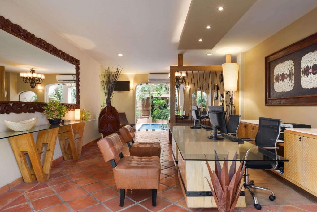 Acanto Hotel Playa del Carmen, Trademark Collection by Wyndham photo 2