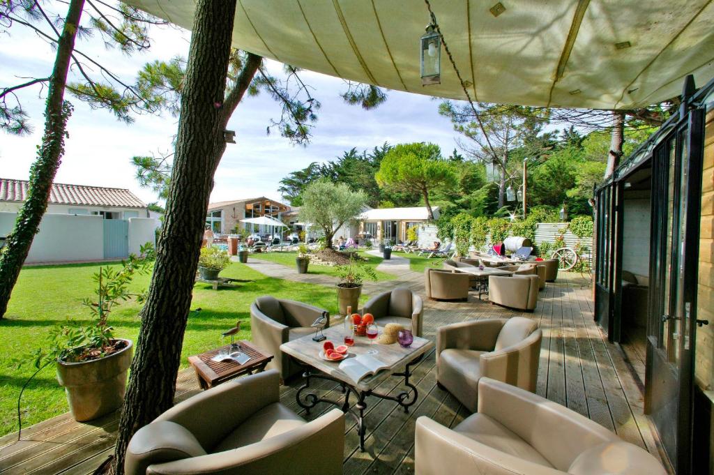 Hôtel Restaurant & Spa Plaisir photo 1