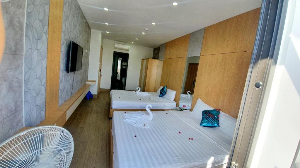 Семейный (Семейный номер с балконом), LOKA HOTEL