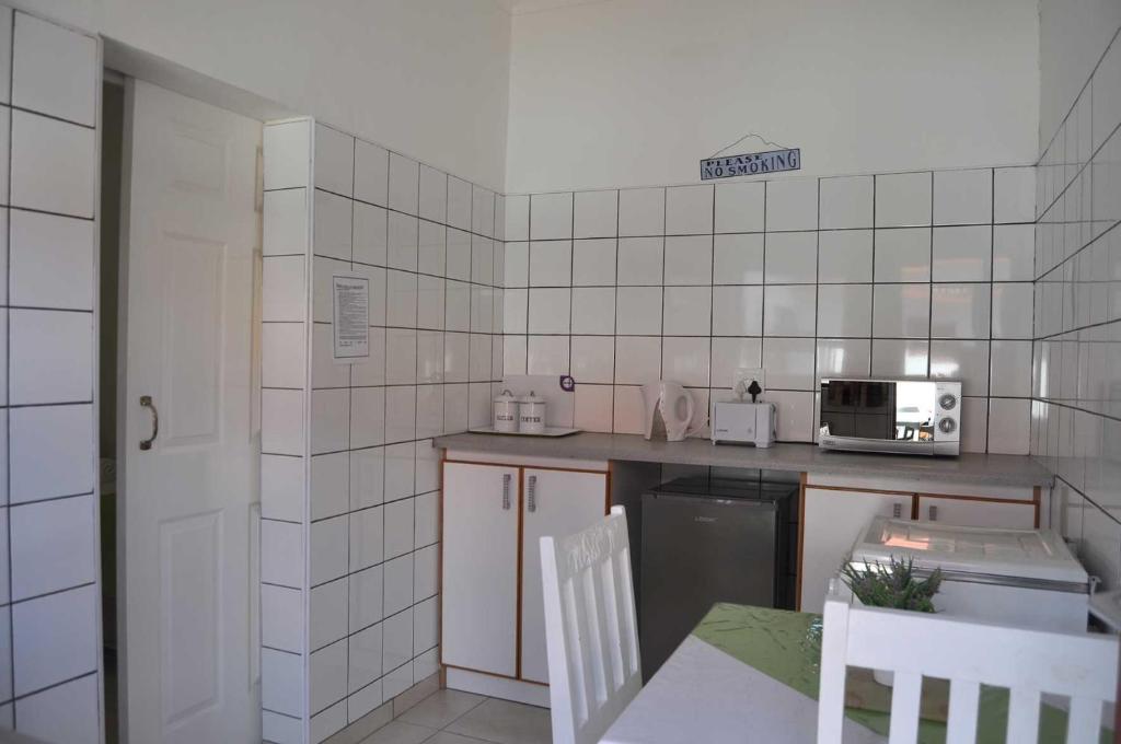 Timo's guesthouse accommodation photo 4
