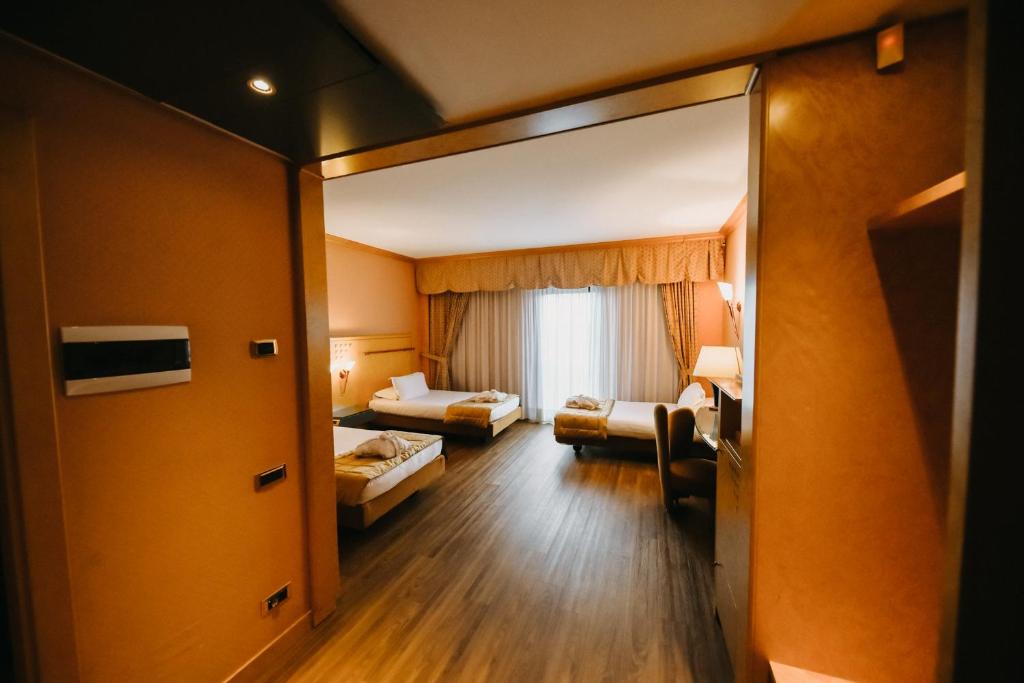 SHG Hotel Antonella photo 4