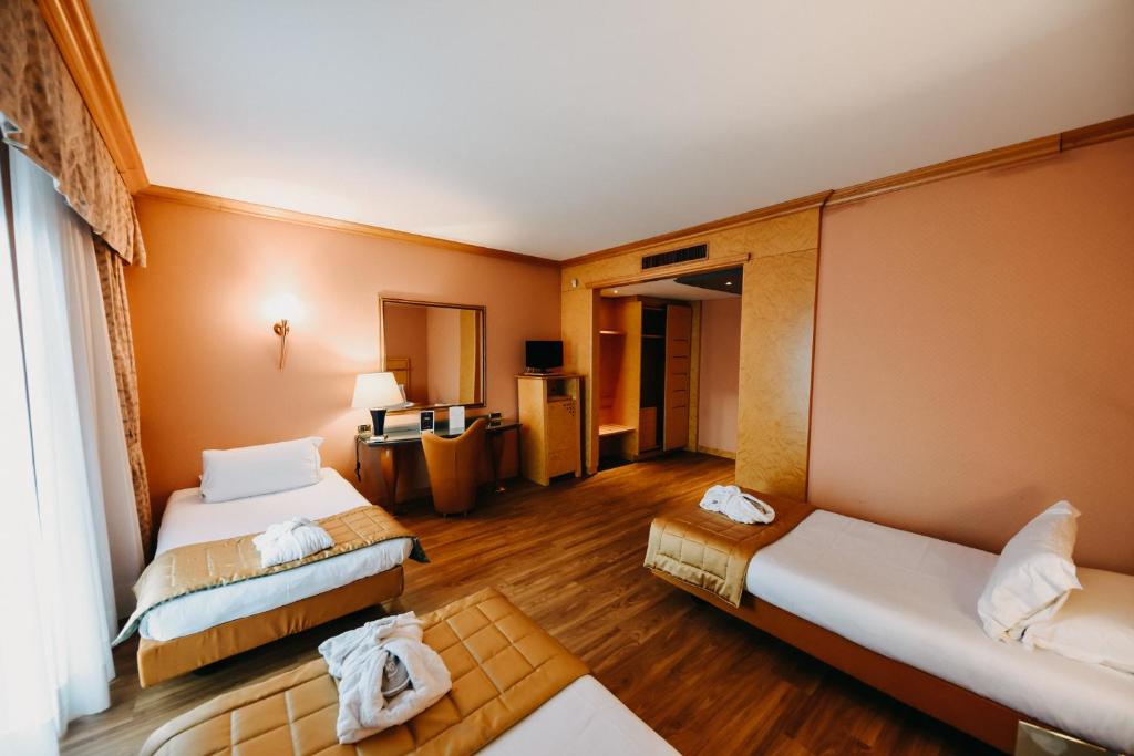 SHG Hotel Antonella photo 1