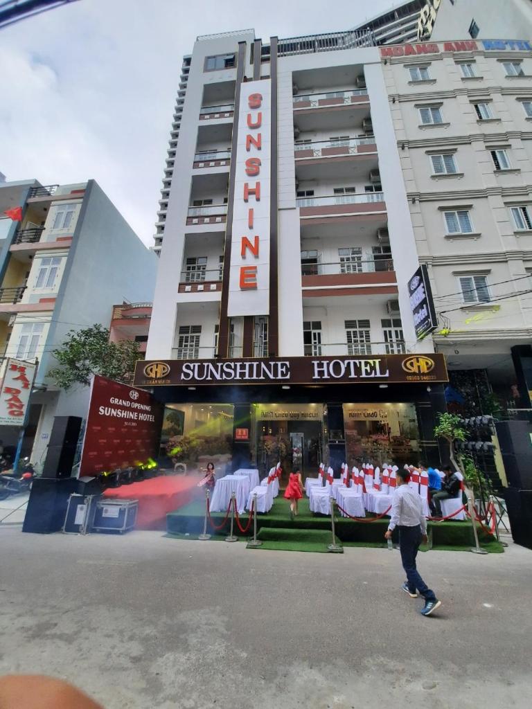 SUNSHINE HOTEL