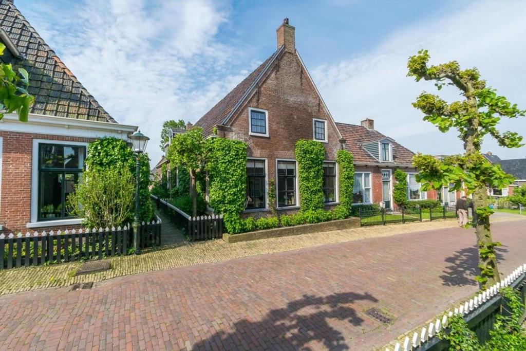TERP WONING bij Schiermonnikoog "Op de Terp" Noordoost Friesland photo 3