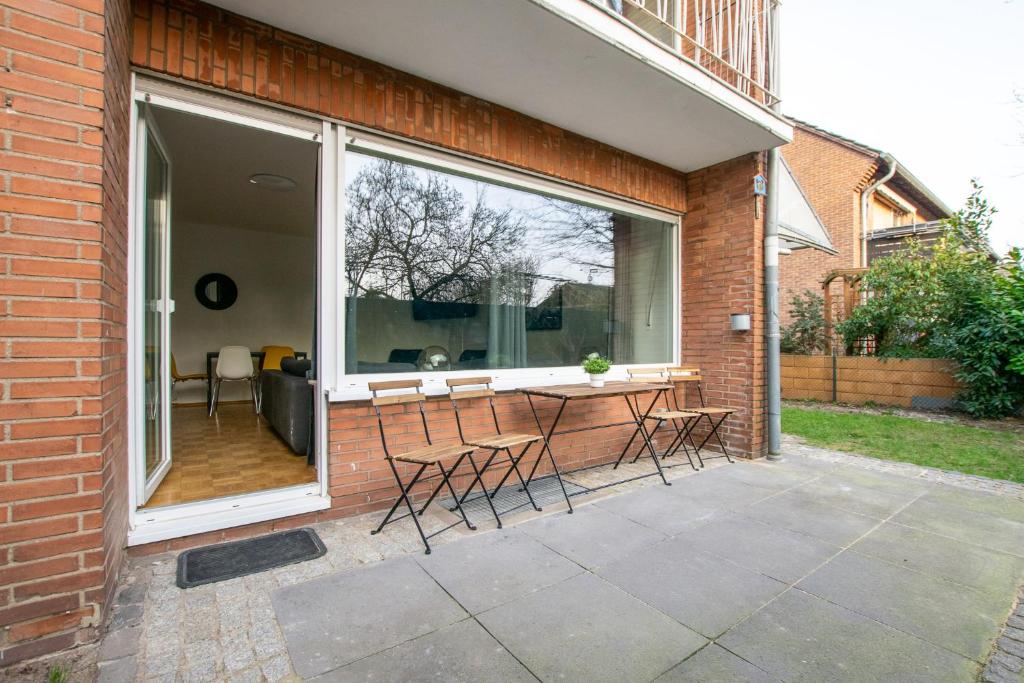 Tolstov Apartments - 1-4 Room Apartments - 20 min DUS Airport & MESSE DUS photo 4
