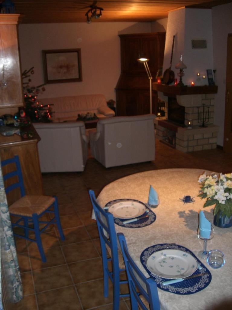 Chambre et table d'hôtes du Chant des Sources photo 3