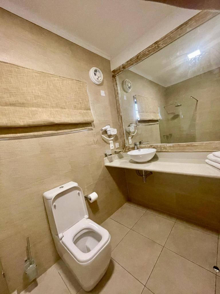 Двухместный (Стандартный двухместный номер с мини-кухней), Sun Properties and Resort Hotel