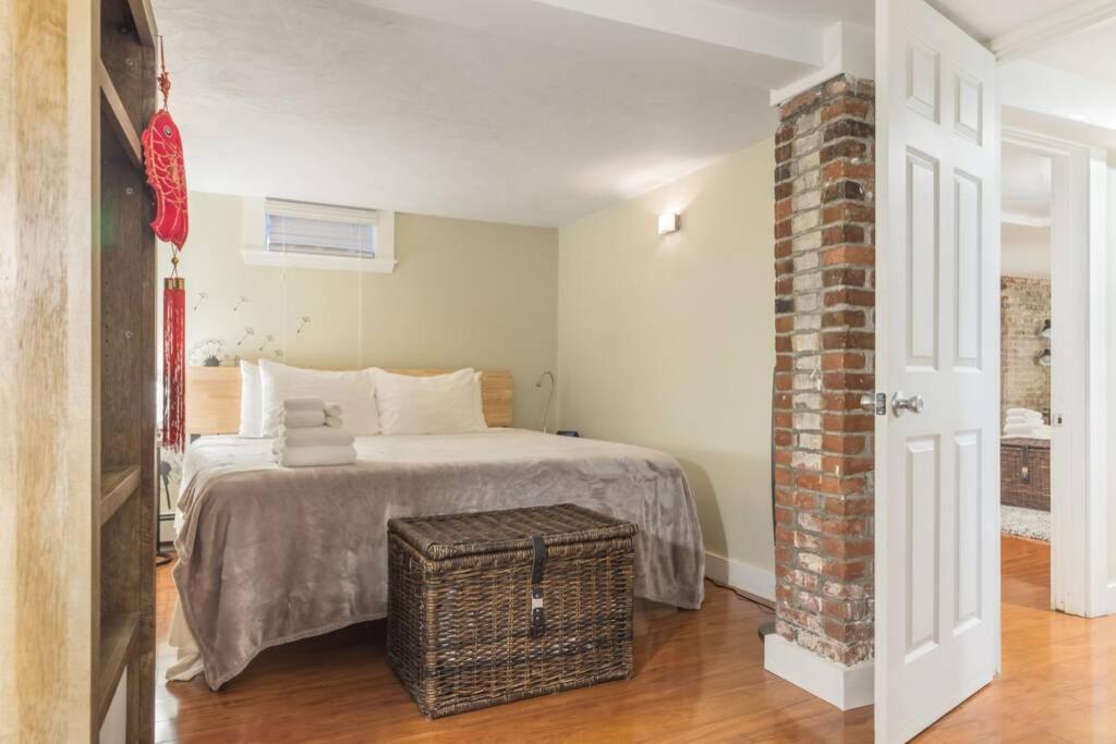 Parking - Private Entrance - King Beds image