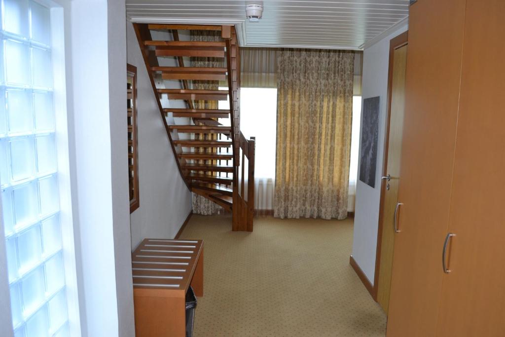 Сьюит (Полулюкс), Hotel Vuokatti & Suites Apartments