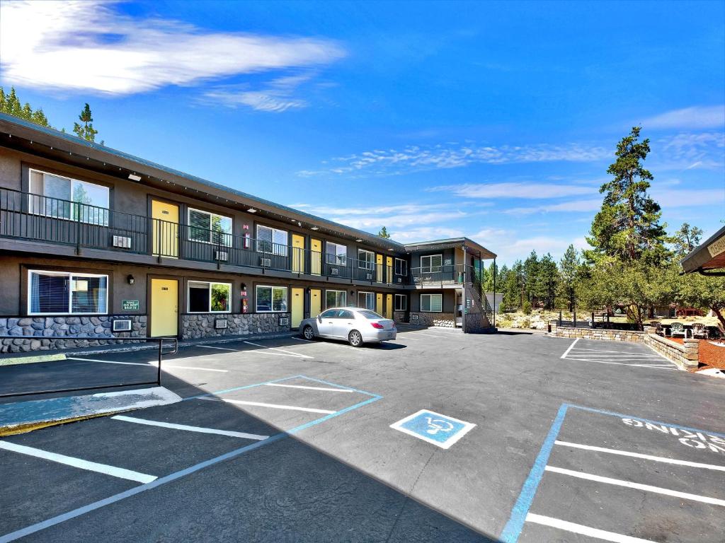 Secrets Inn Lake Tahoe photo 2