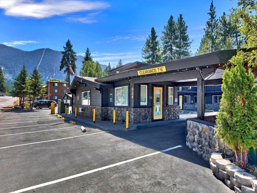 Secrets Inn Lake Tahoe photo 1