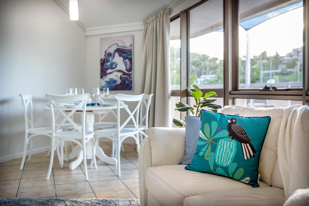 Heart of Airlie Beach Apartment photo 2