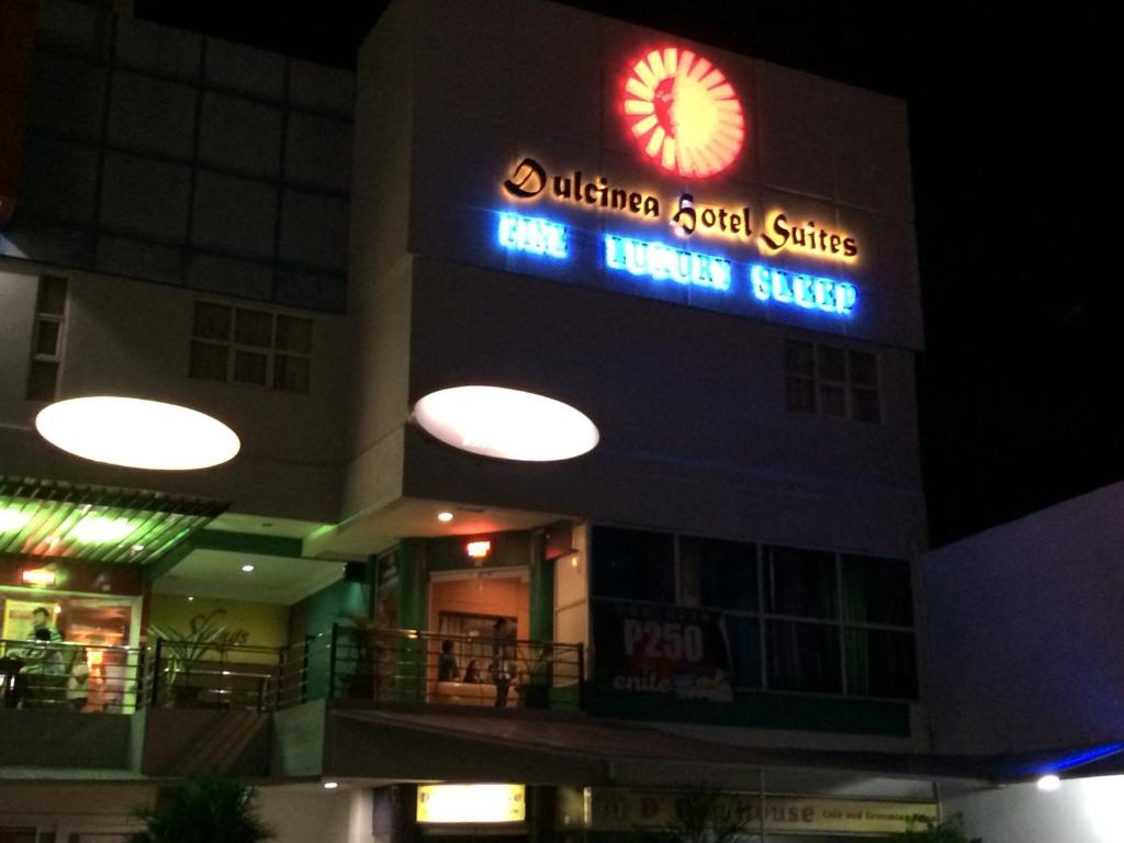 Cebu Dulcinea Hotel and Suites-MACTAN AIRPORT HOTEL photo 2