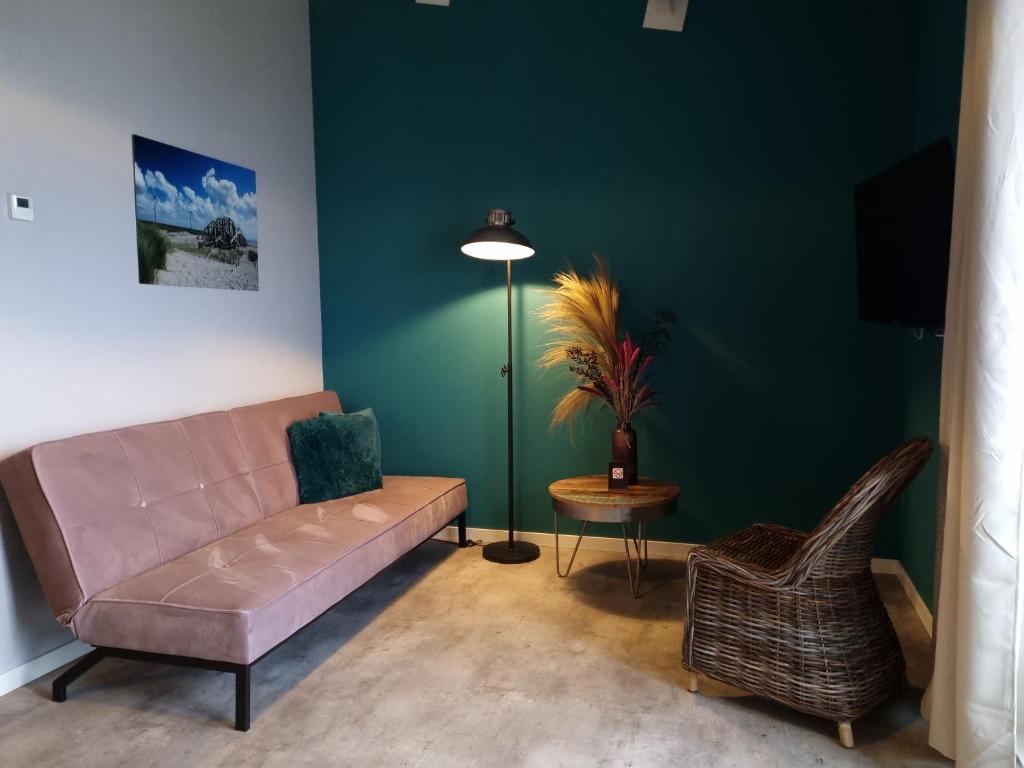 Beach Hotel Oostvoorne photo 2