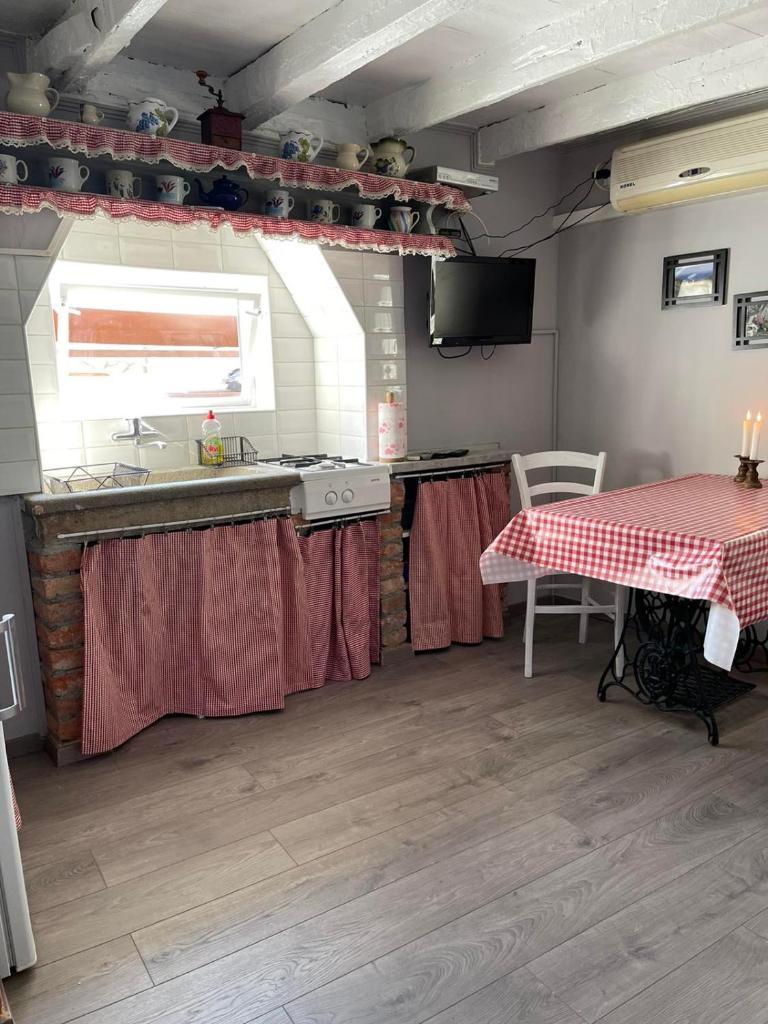 Lubenice-Rodinis Room and Apartment photo 1