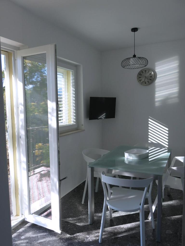 Apartments Rea photo 3