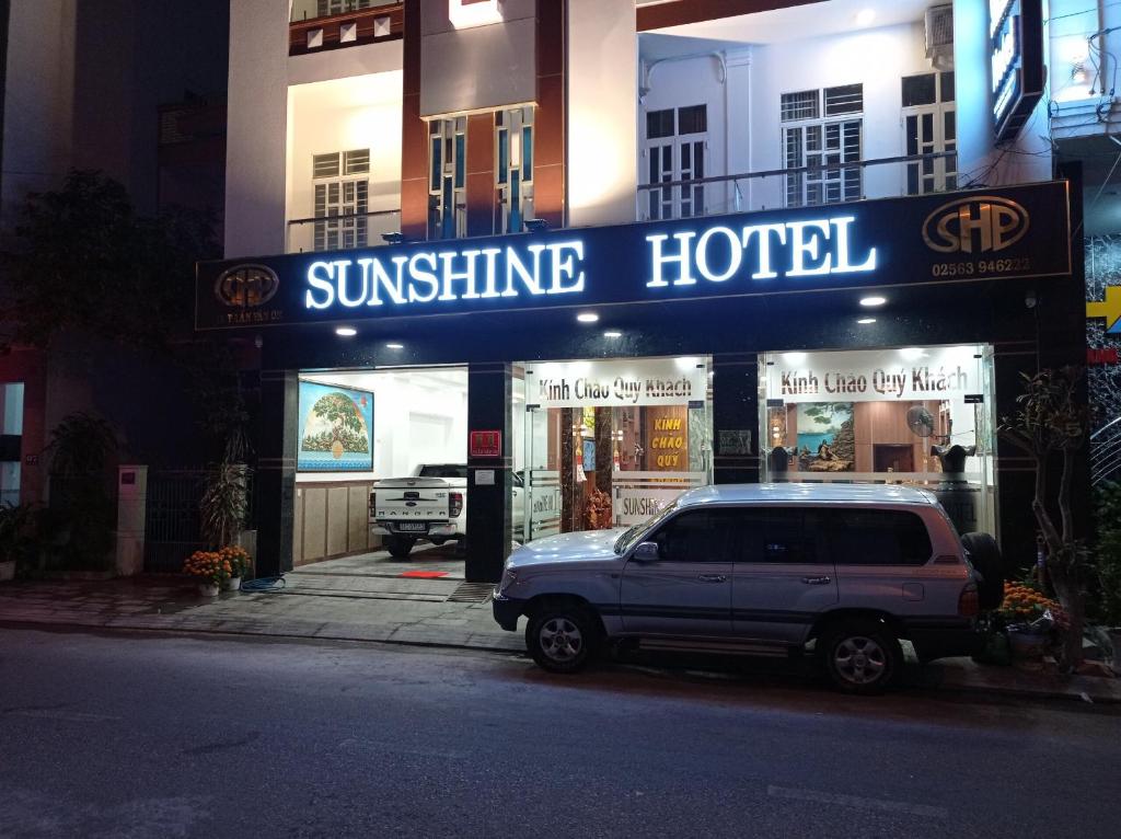 SUNSHINE HOTEL