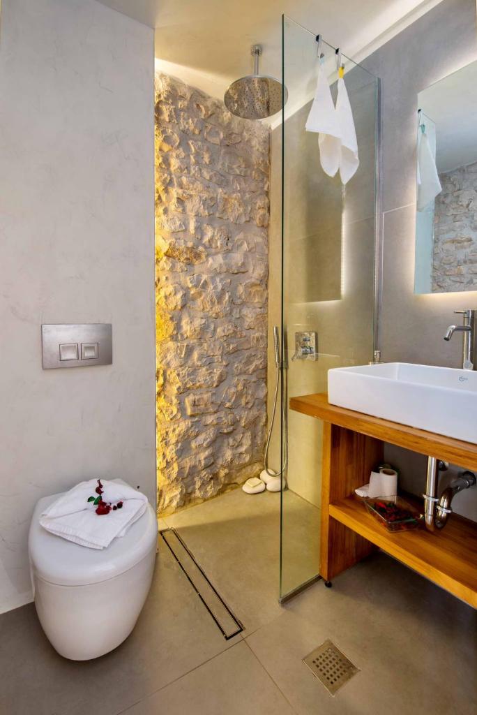 Lakka Stone House 1 photo 3