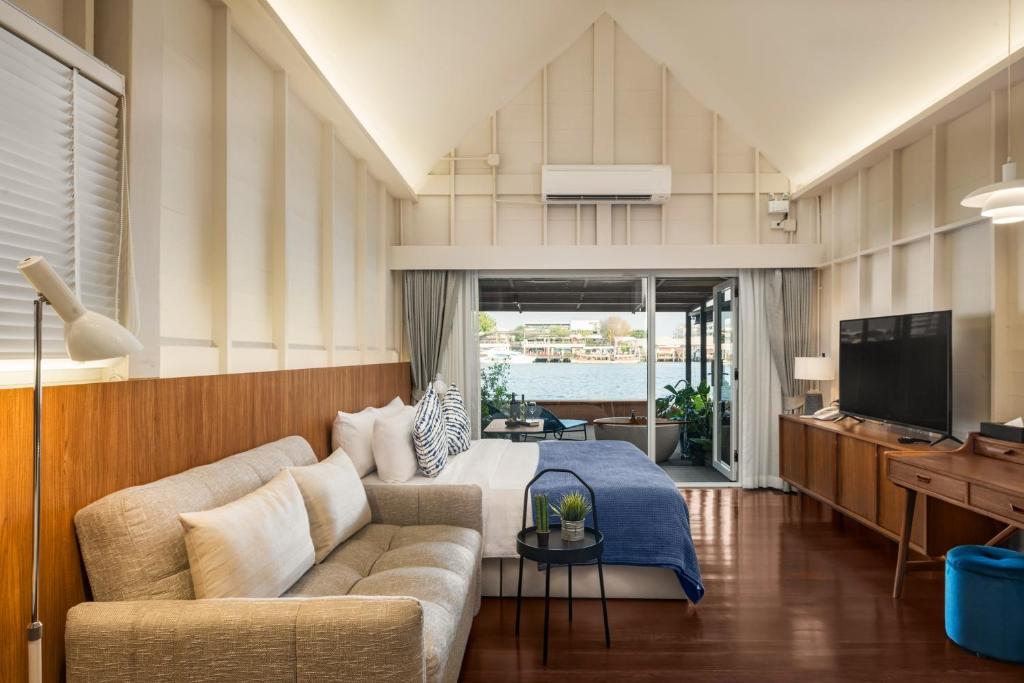 Вилла (Вилла с видом на реку), Baan Wanglang Riverside, Bangkok