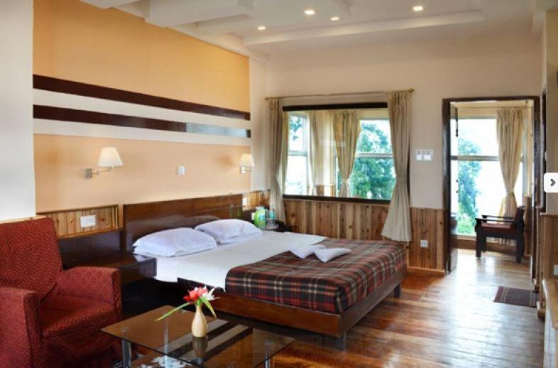 Двухместный (Бюджетный двухместный номер с 1 кроватью), Darjeeling Tourist Lodge