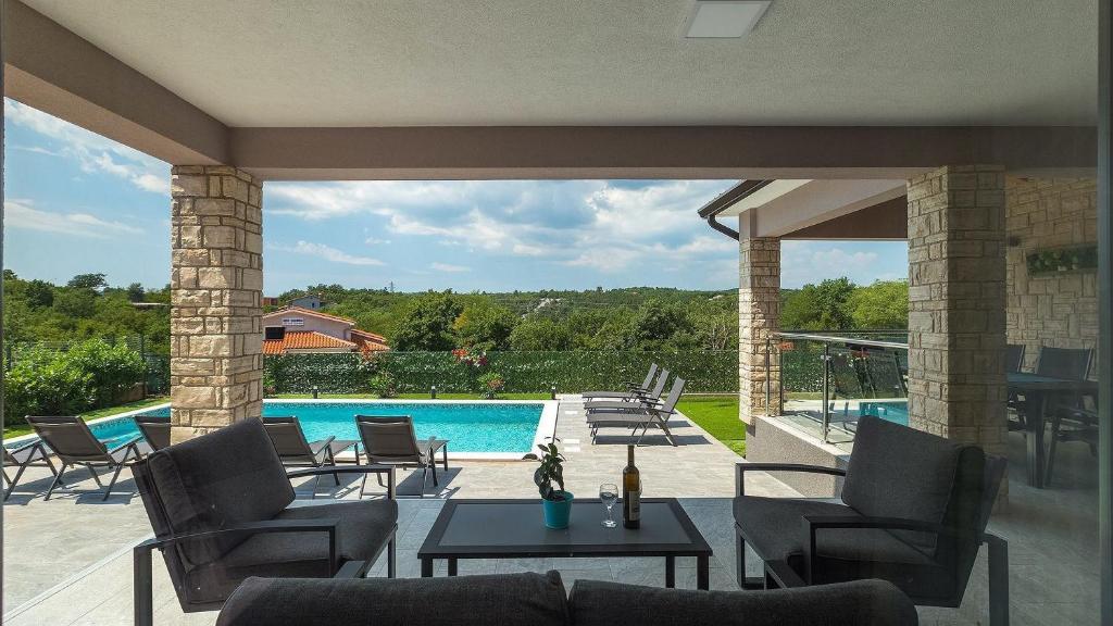 Villa Fjolla photo 1