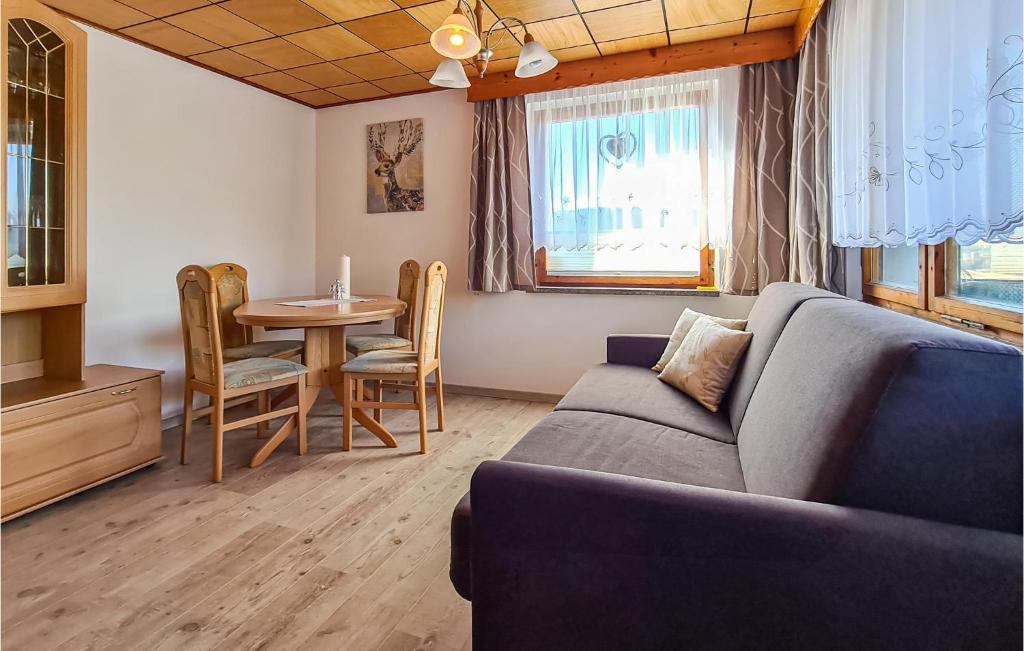 Amazing Home In Adorf-ot Leubetha With 1 Bedrooms photo 1