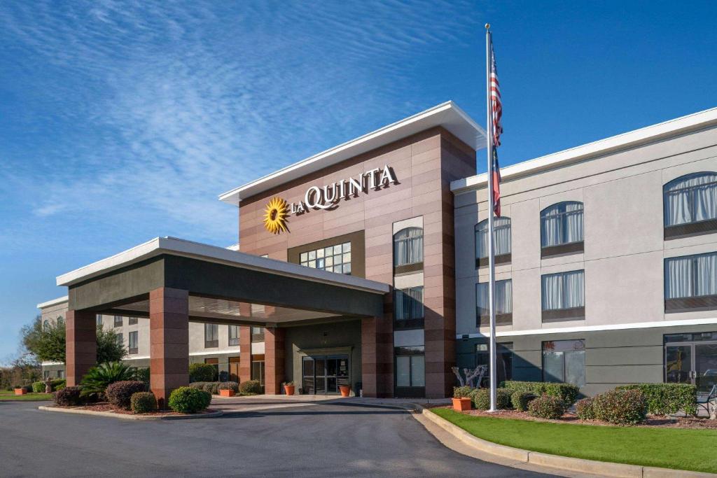 La Quinta Inn & Suites by Wyndham-Albany GA photo 3