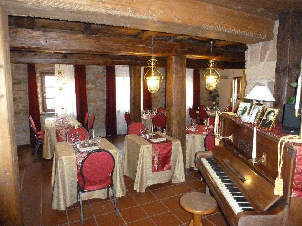 Pfälzer Landhotel Heinrich photo 3
