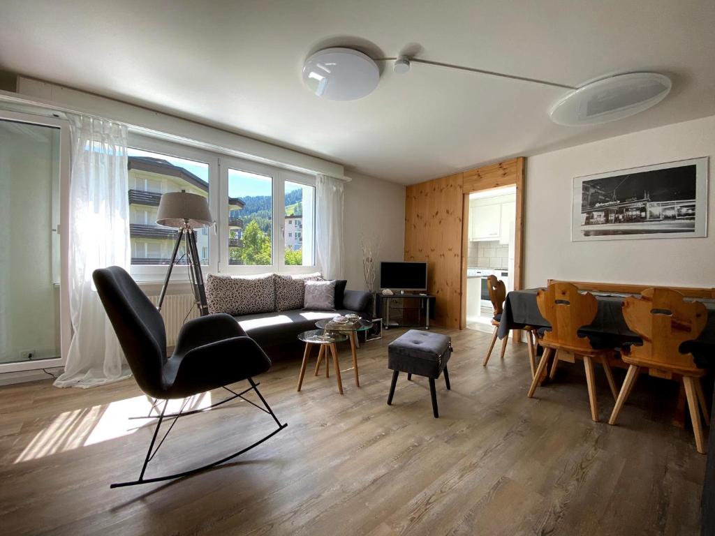 zentrale TOP Wohnung Chesa Ravaisch