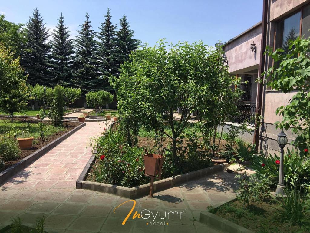 In Gyumri photo 2
