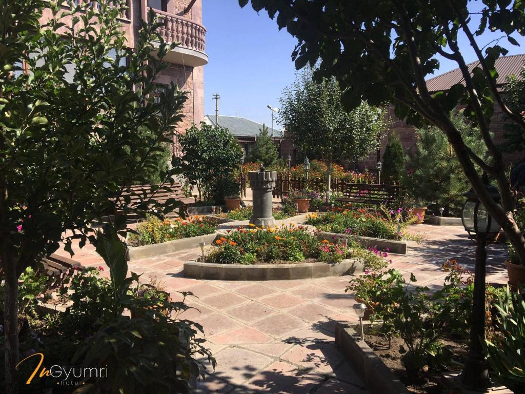 In Gyumri photo 1