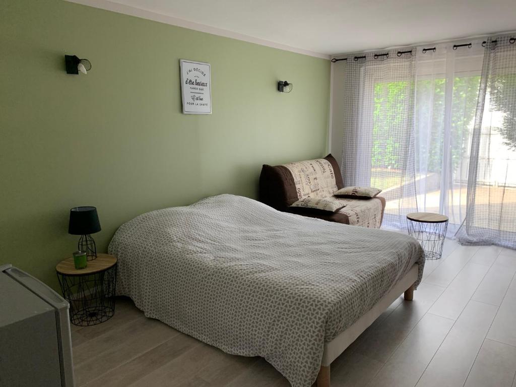 Chambre aux portes du marais Poitevin