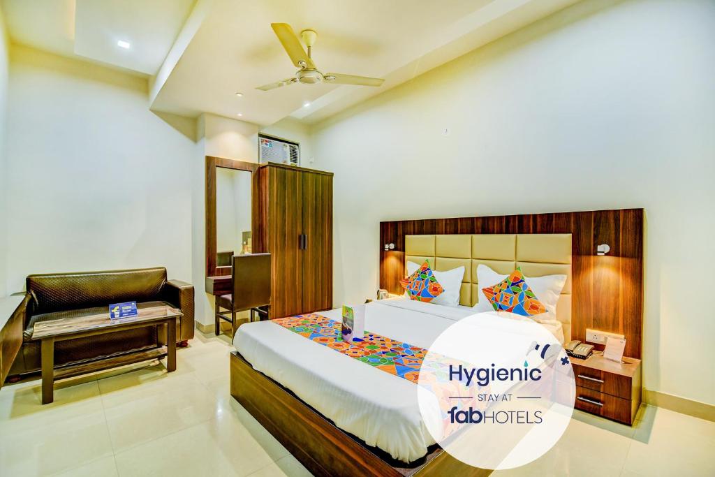 FabHotel Solitaire Inn Tilak Nagar photo 3