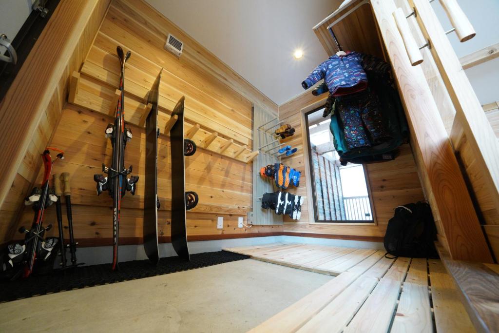 Tombi Lodge photo 3