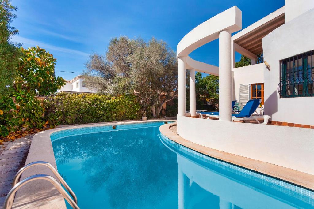 Villa d'Es Trenc photo 1