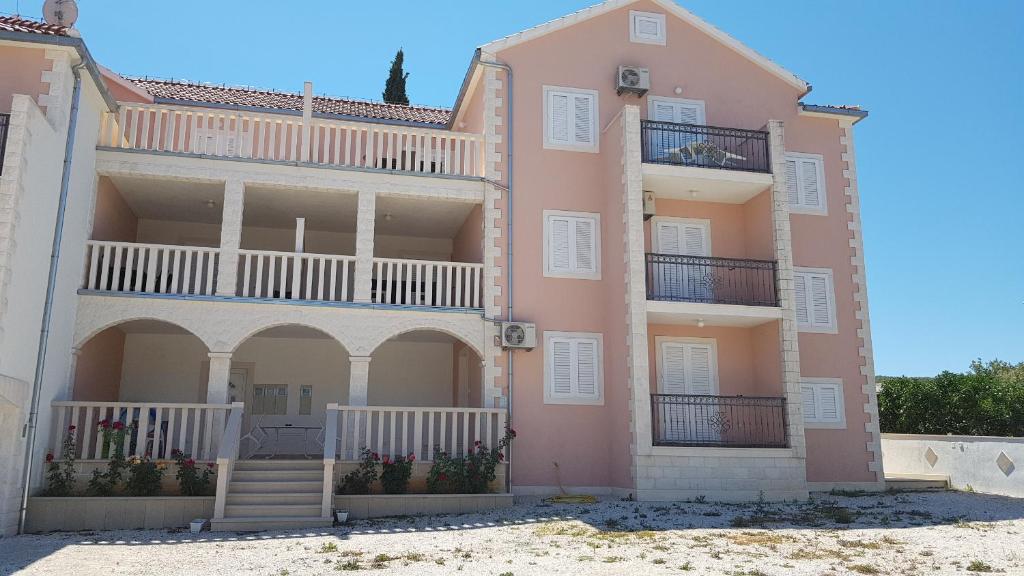 Ruzica Apartments photo 1